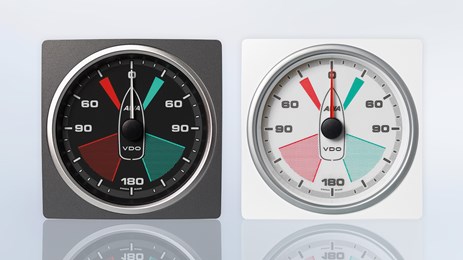 Apparent wind angle gauge